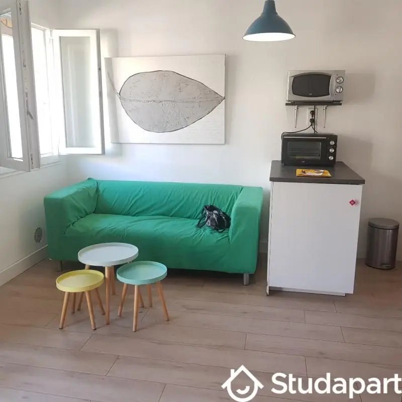 Appartement à louer, 28m², Antibes