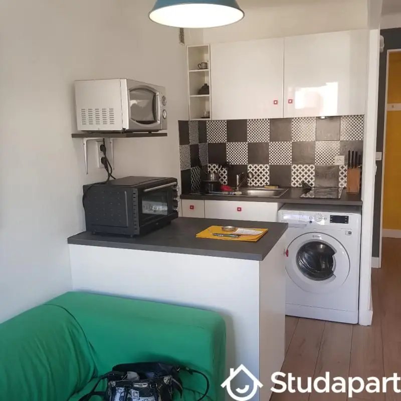 Appartement à louer, 28m², Antibes