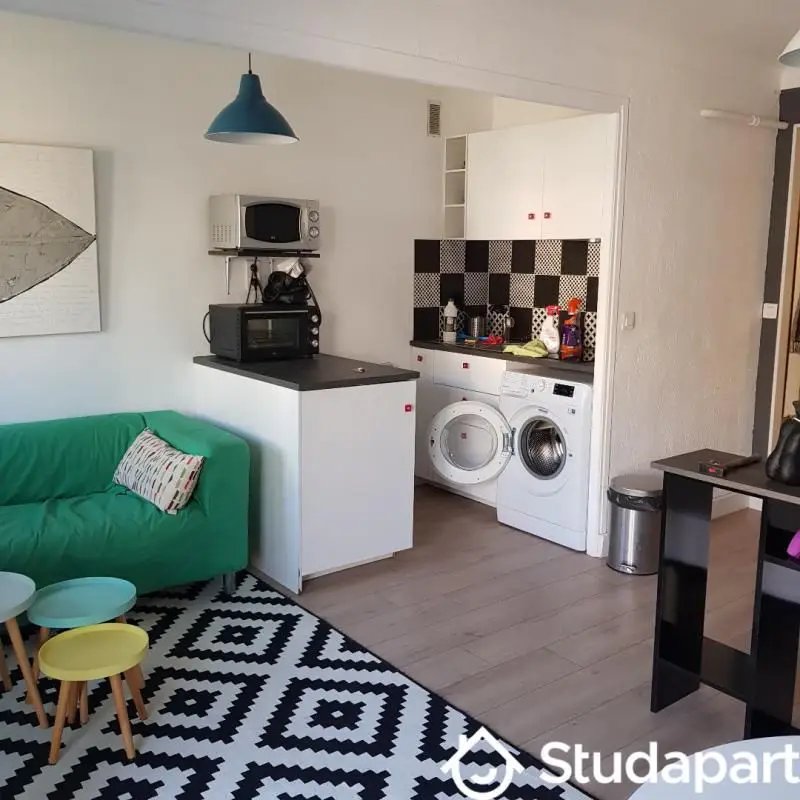 Appartement à louer, 28m², Antibes
