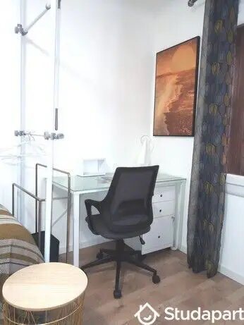 Appartement à louer, 25m², Nîmes