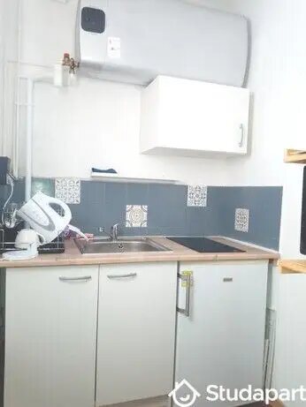 Appartement à louer, 25m², Nîmes