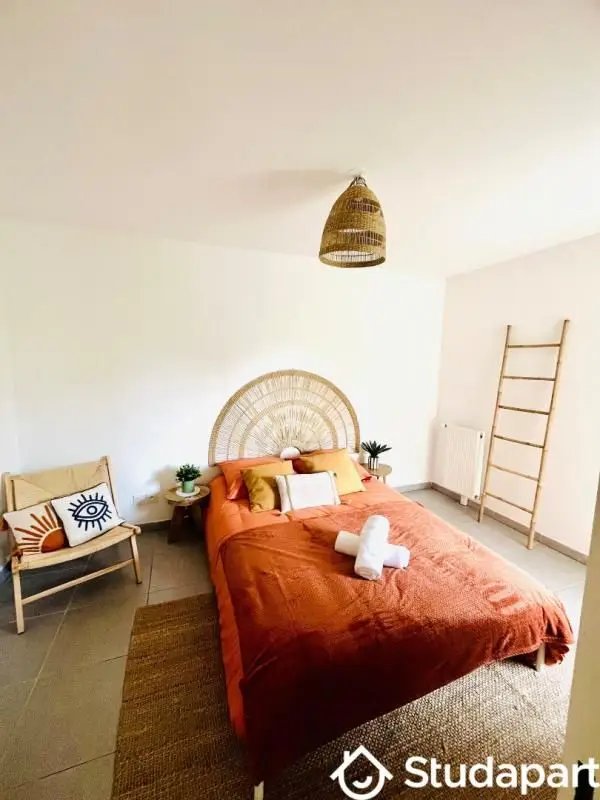 Appartement à louer, 38m², Marseille 12ème