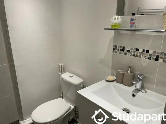 Appartement à louer, 23m², Antibes