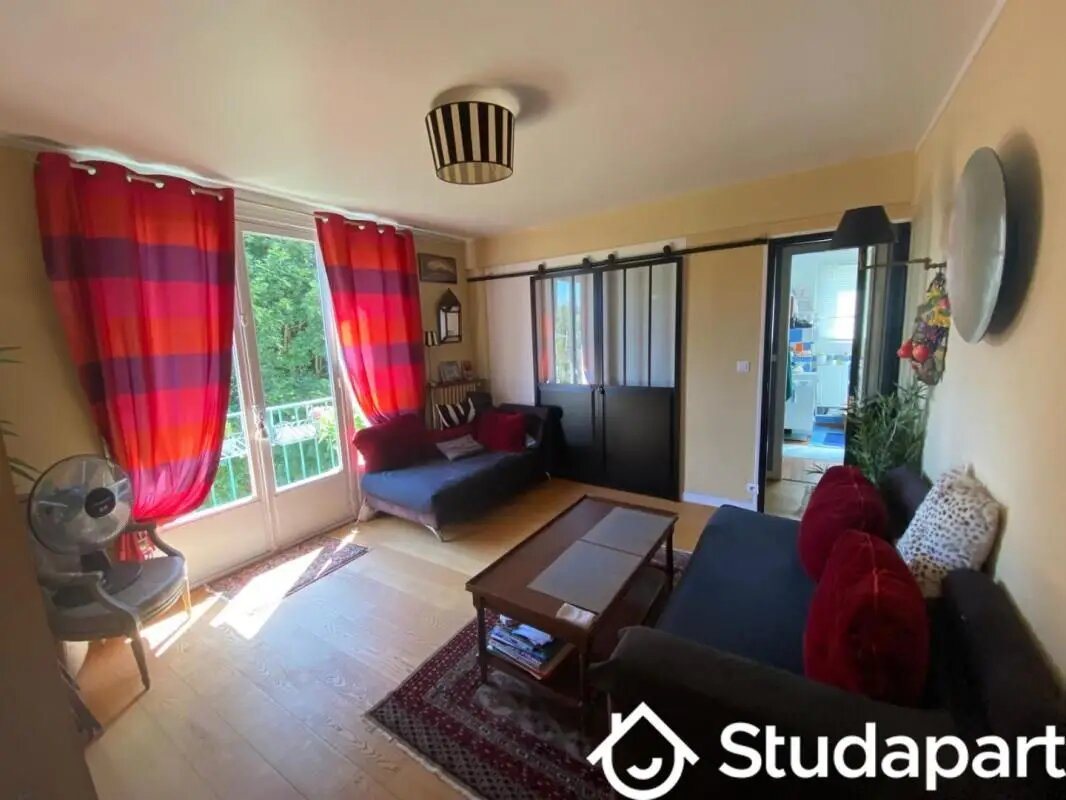 Appartement à louer, 50m², Sèvres