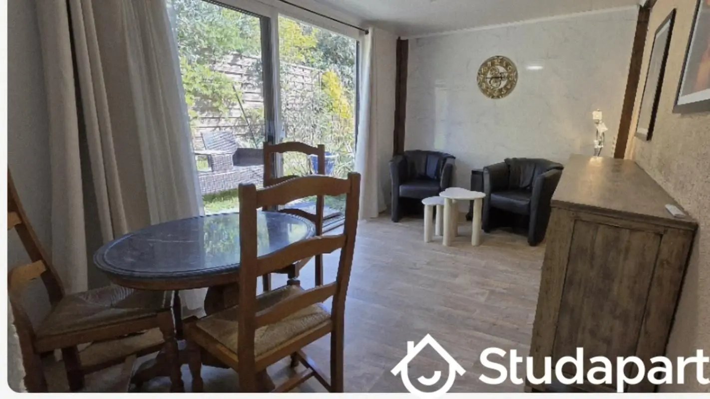 Appartement à louer, 35m², Mougins