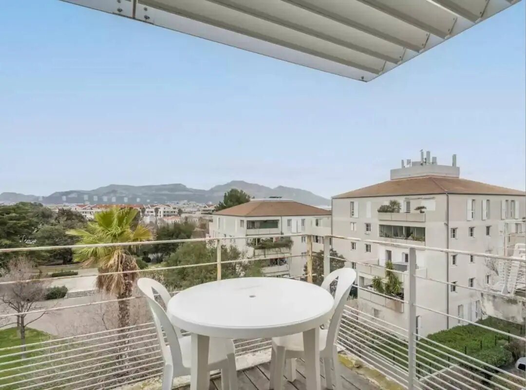 Appartement à louer, 22m², Marseille 8ème