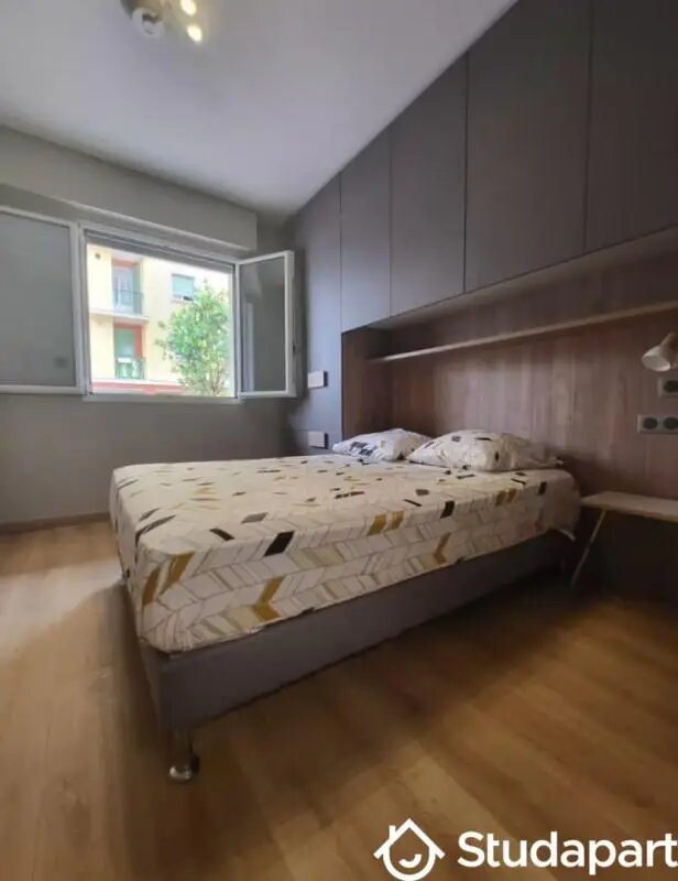 Appartement à louer, 43m², Menton