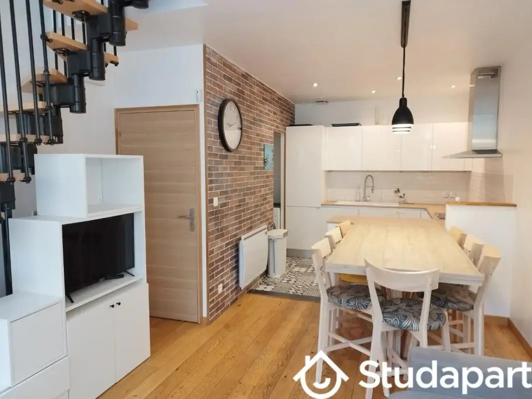 Maison à louer, 86m², Reims