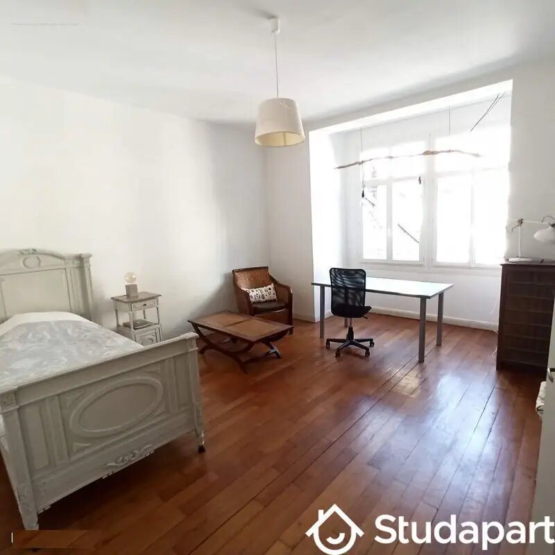 Appartement à louer, 75m², Lille