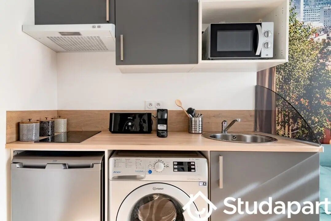 Appartement à louer, 19m², Saint-Genis-Laval