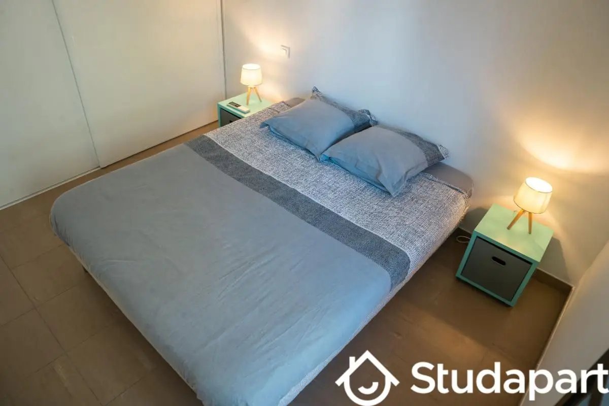 Appartement à louer, 54m², Antibes