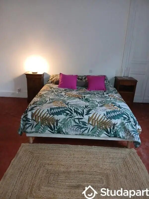 Appartement à louer, 100m², Nîmes