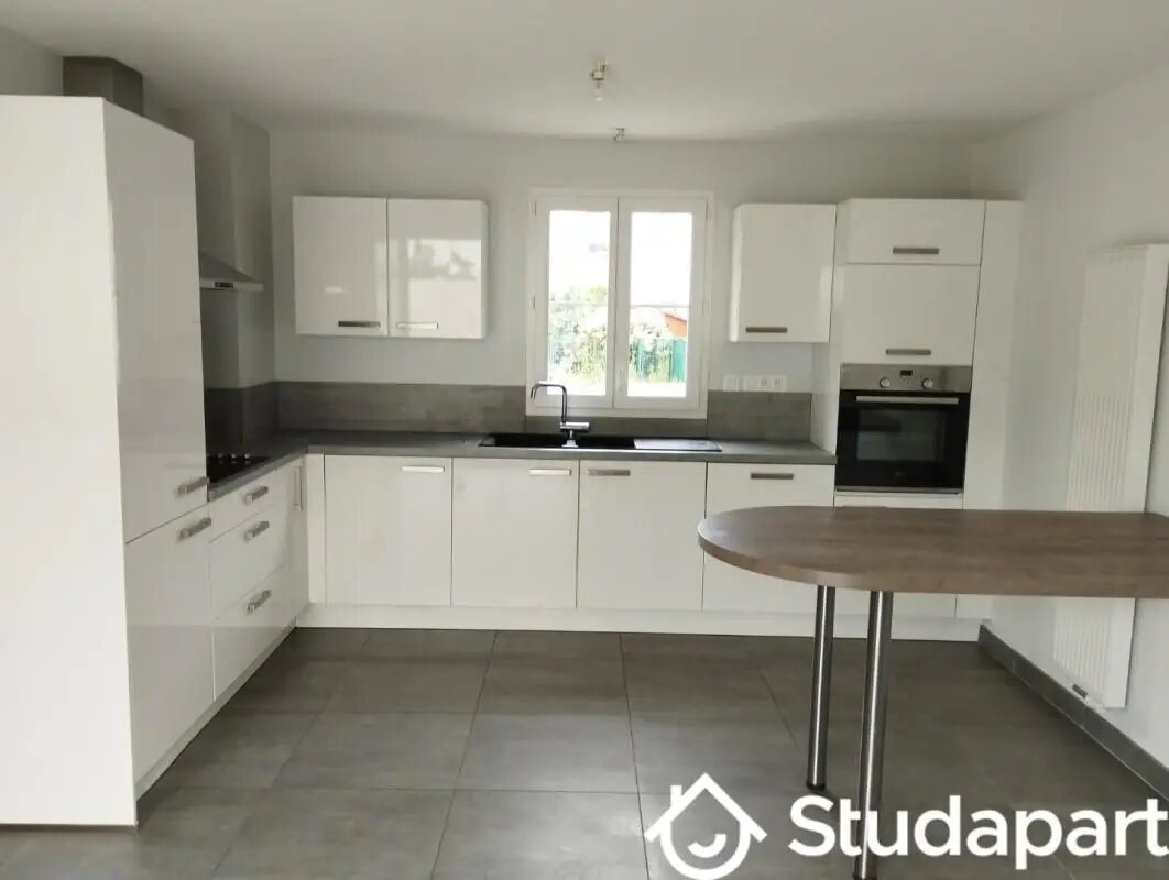 Maison à louer, 90m², Saint-Denis-en-Val