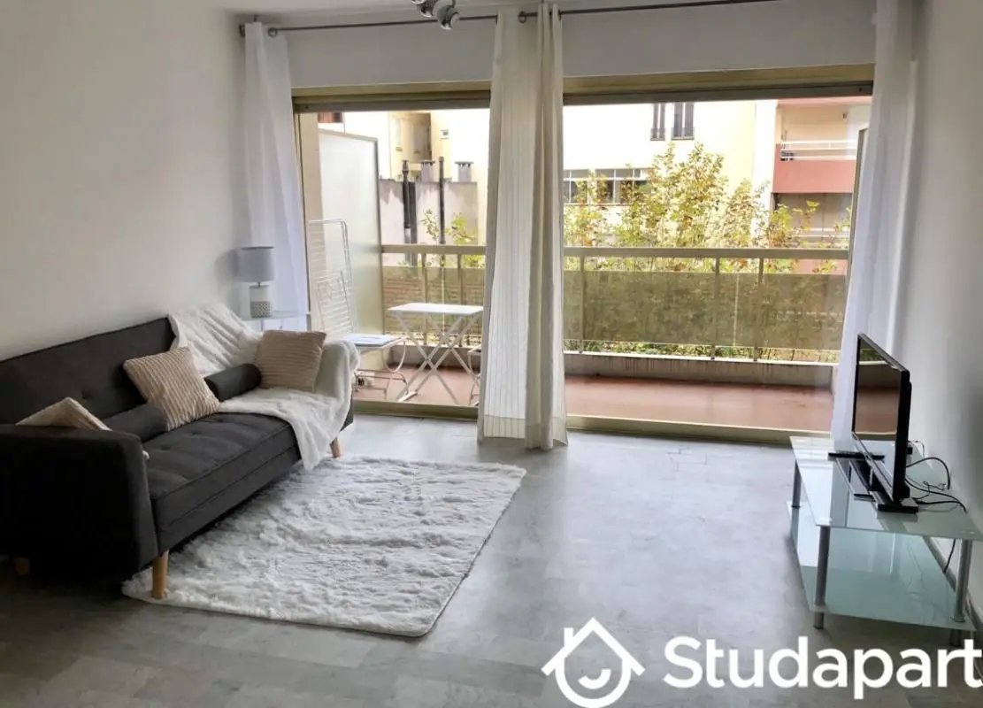 Appartement à louer, 31m², Antibes
