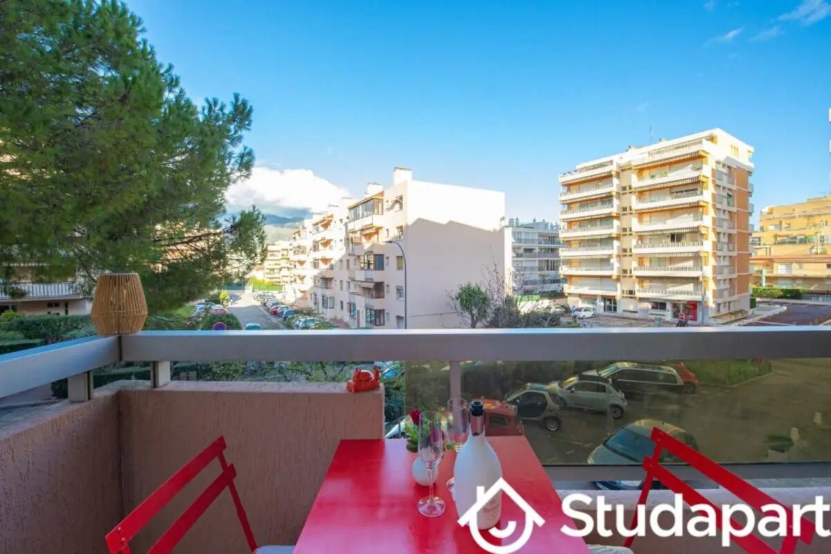 Maison à louer, 28m², Roquebrune-Cap-Martin