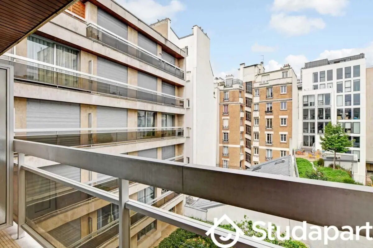 Appartement à louer, 23m², Paris 8ème