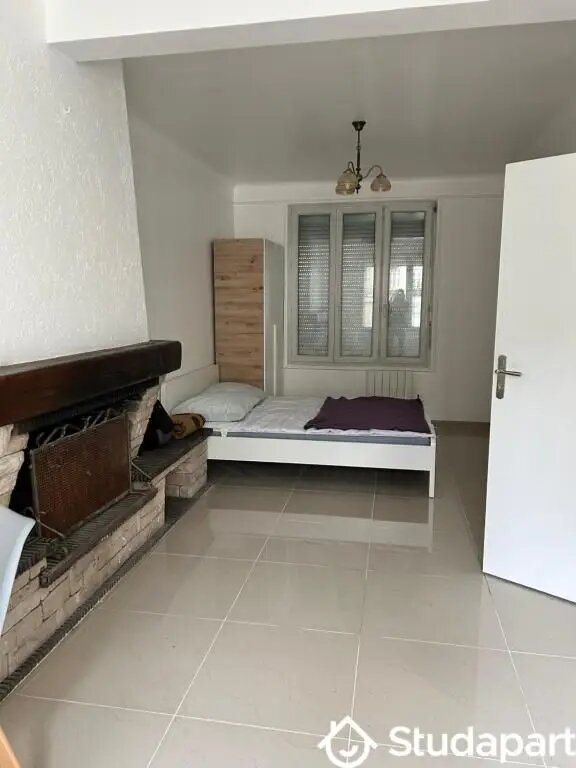 Appartement à louer, 24m², Massy