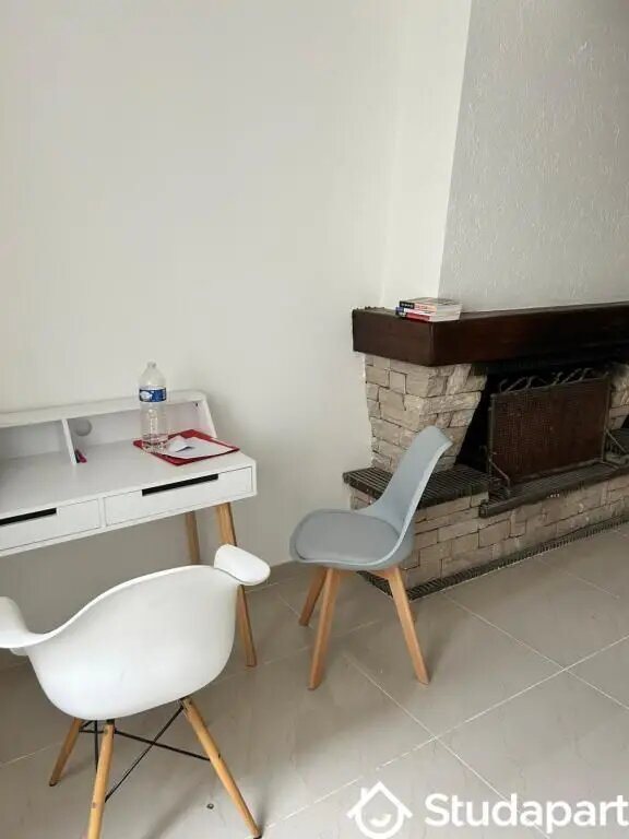 Appartement à louer, 24m², Massy