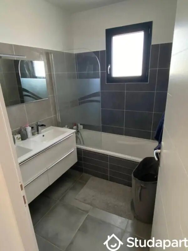 Appartement à louer, 13m², Nîmes