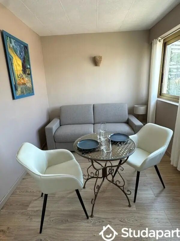 Appartement à louer, 15m², Villeneuve-Loubet