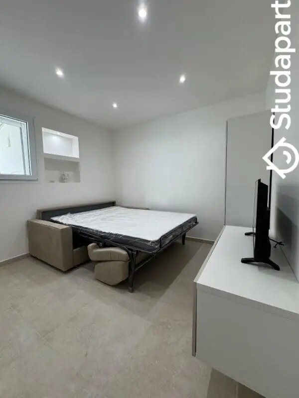 Appartement à louer, 19m², Antibes