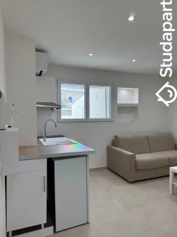 Appartement à louer, 19m², Antibes