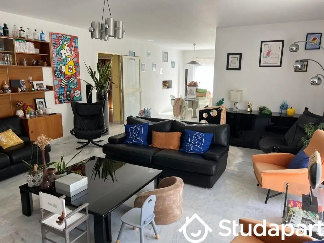 Appartement à louer, 16m², Vallauris