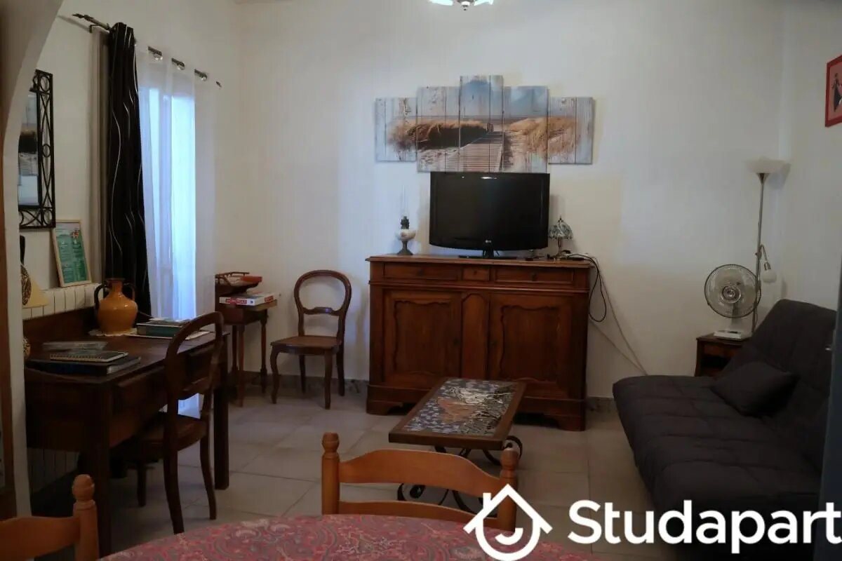 Appartement à louer, 53m², Assas