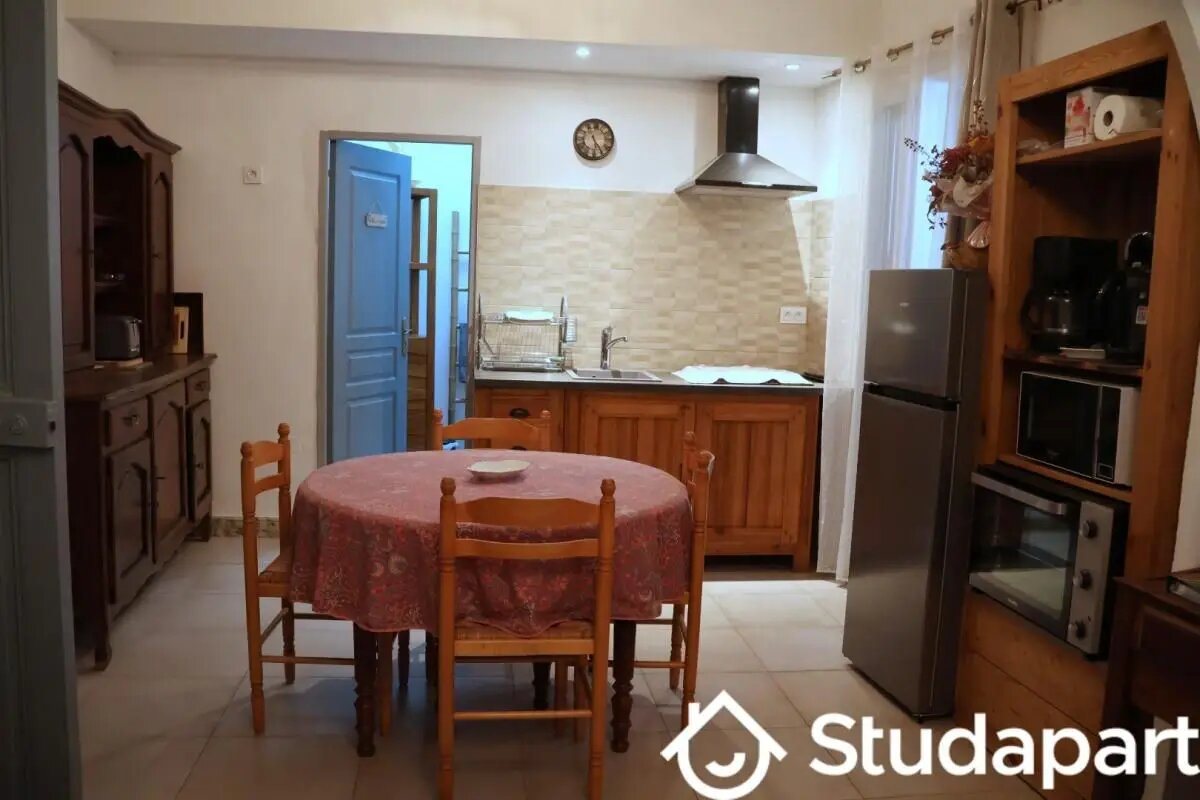 Appartement à louer, 53m², Assas