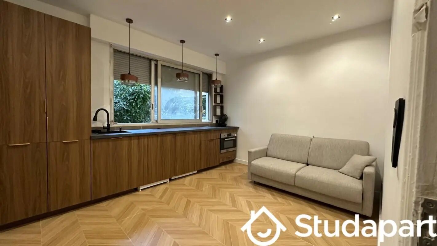 Maison à louer, 18m², Marseille 8ème