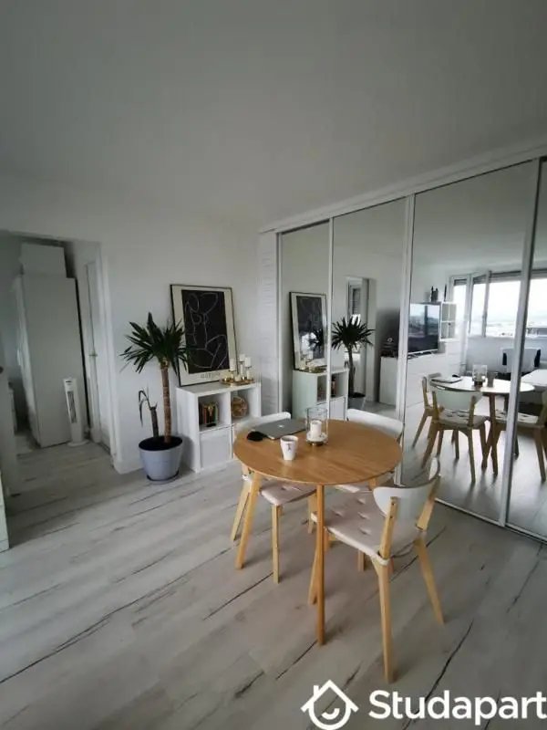 Appartement à louer, 44m², Nanterre