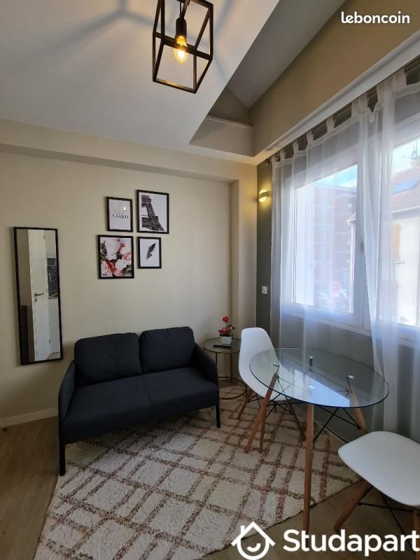 Appartement à louer, 19m², Gentilly