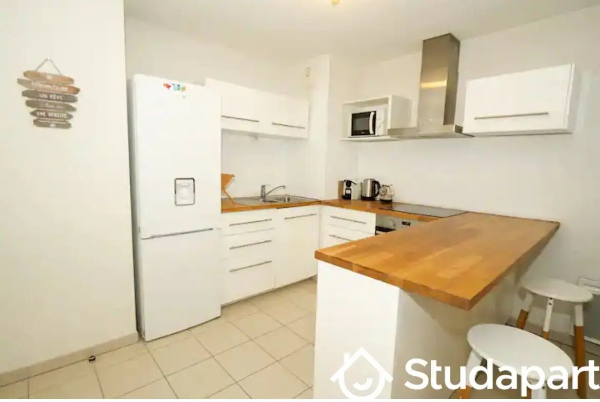 Appartement à louer, 46m², Marseille 15ème
