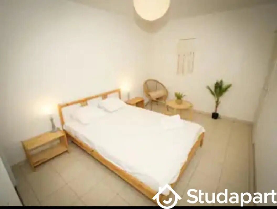 Appartement à louer, 46m², Marseille 15ème