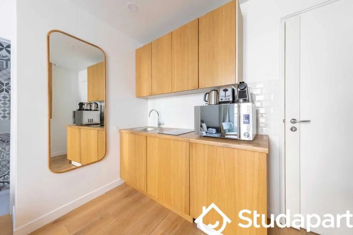 Appartement à louer, 18m², Paris 17ème