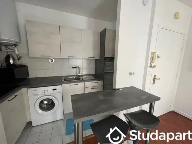 Appartement à louer, 30m², Saint-Maurice