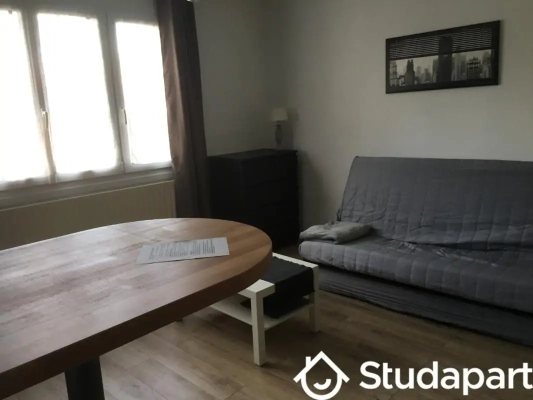 Appartement à louer, 27m², Lille