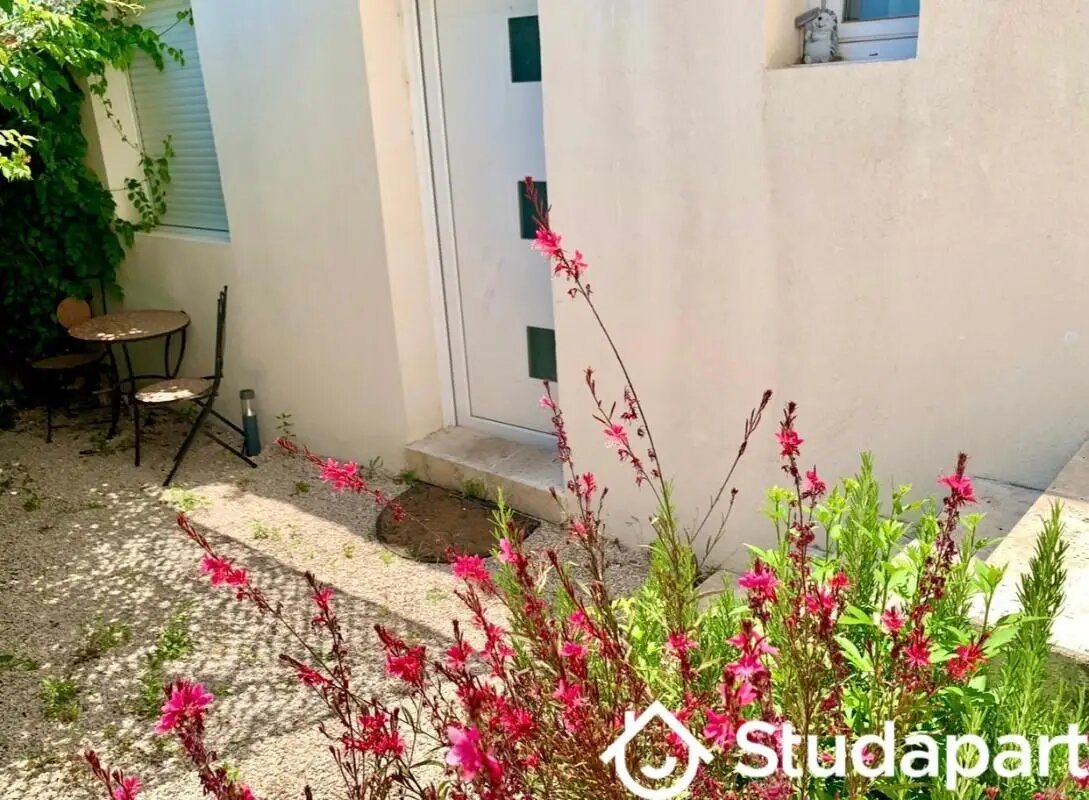 Appartement à louer, 14m², Marseille 15ème