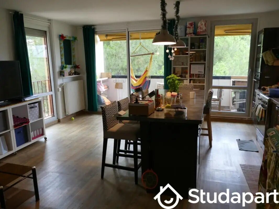 Appartement à louer, 75m², Aubagne