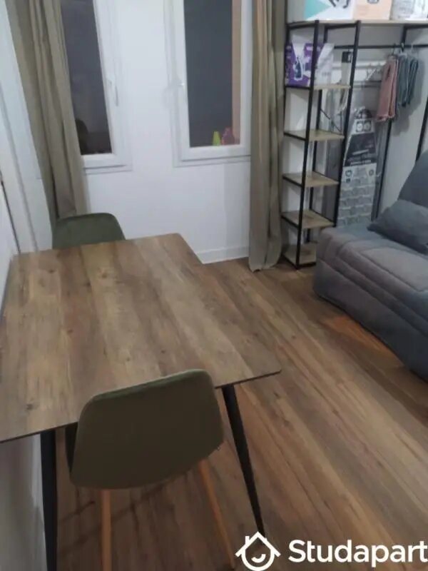 Appartement à louer, 15m², Malakoff