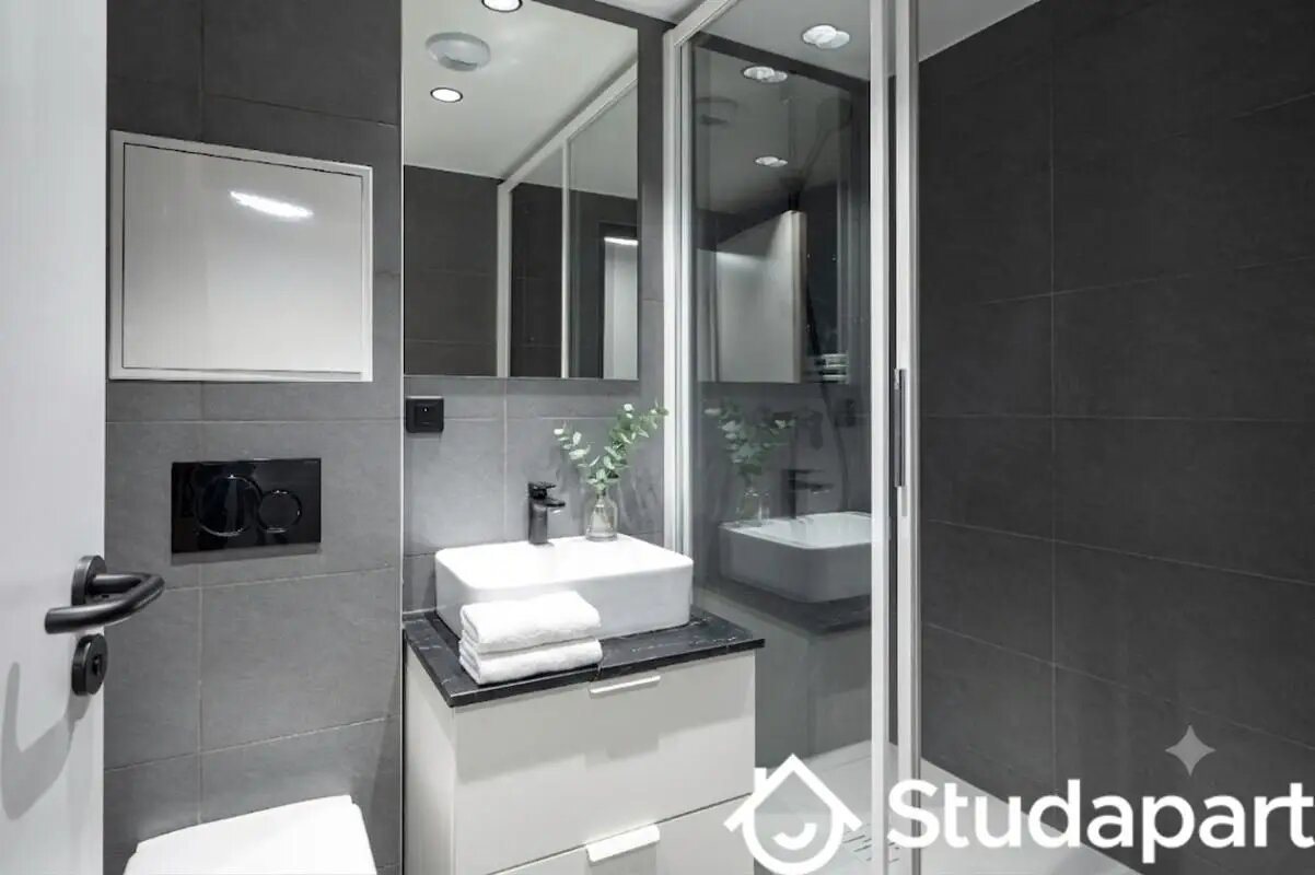 Appartement à louer, 28m², Clichy