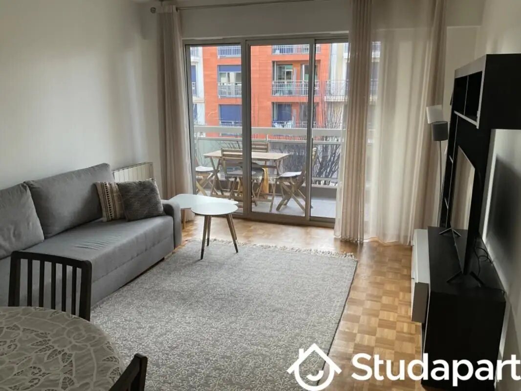 Appartement à louer, 47m², Cachan