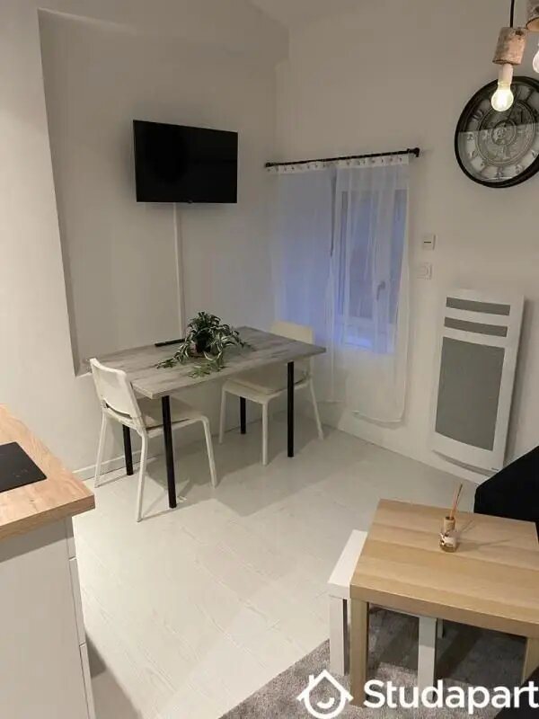 Appartement à louer, 30m², Saint-Etienne