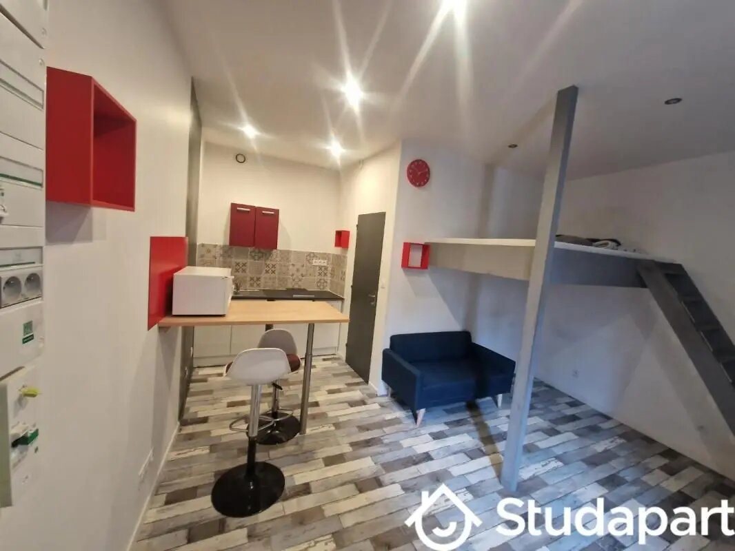 Appartement à louer, 23m², Saint-Etienne