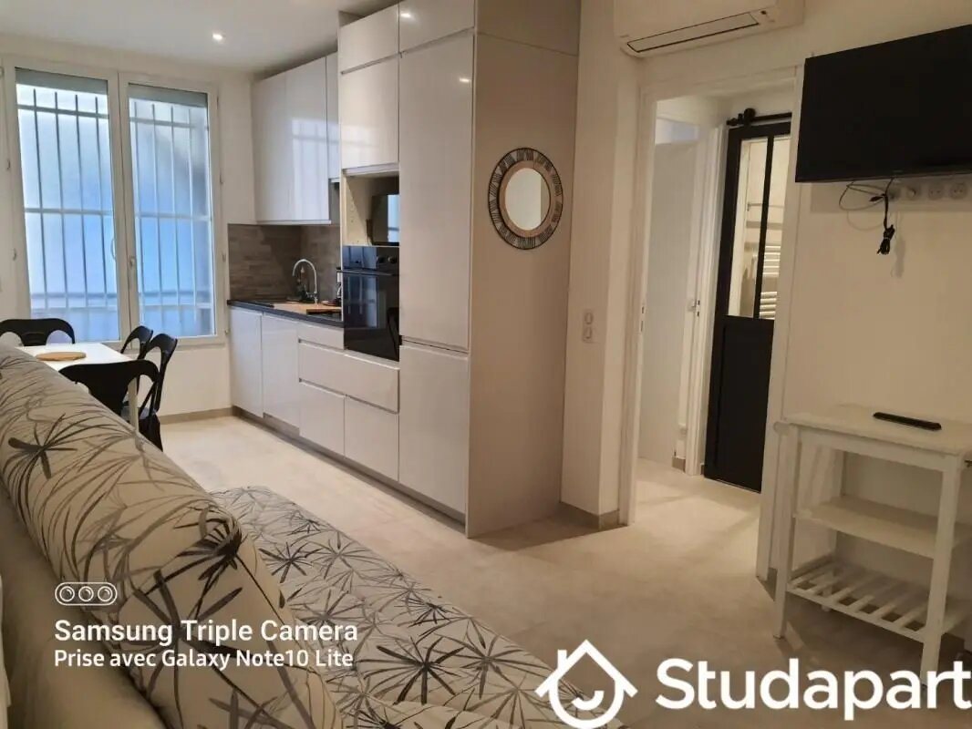 Appartement à louer, 55m², Antibes
