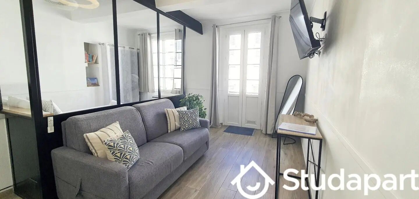 Appartement à louer, 32m², Antibes