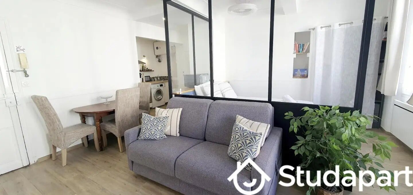 Appartement à louer, 32m², Antibes
