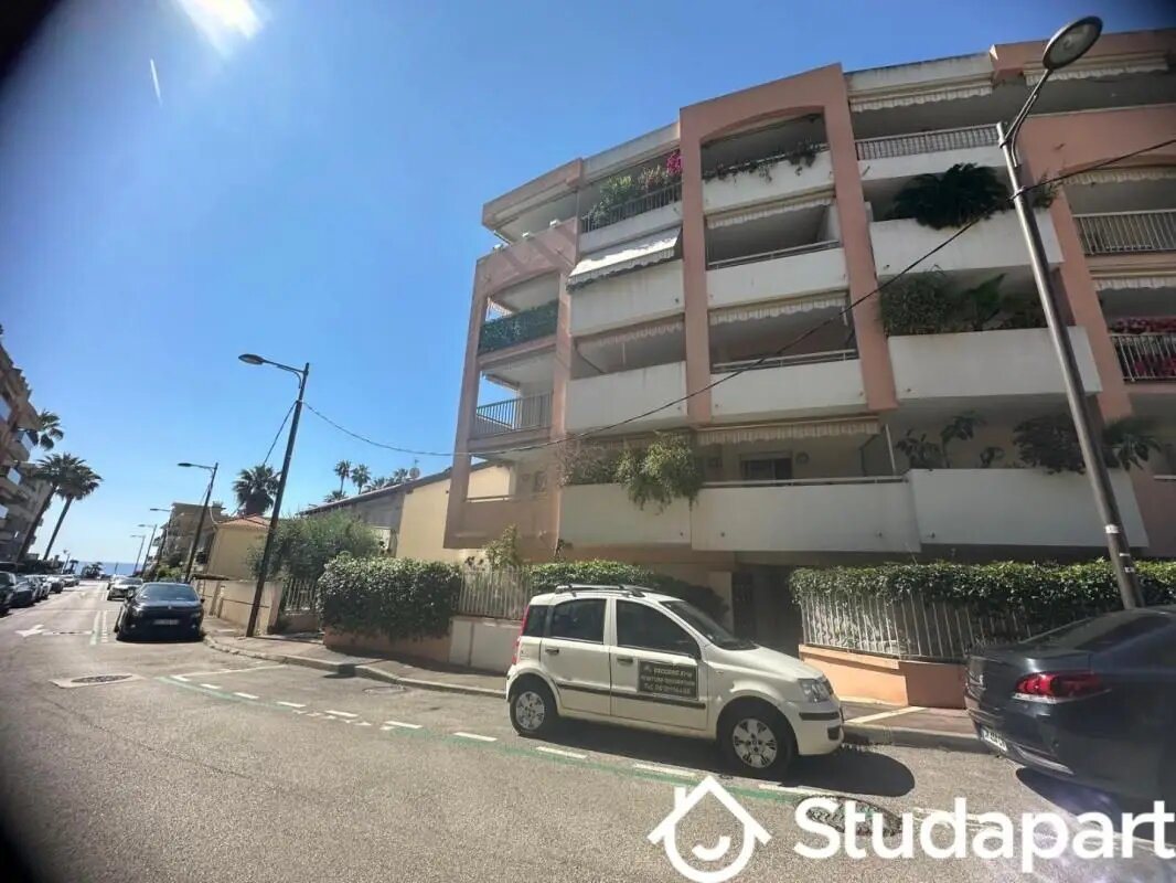 Appartement à louer, 25m², Roquebrune-Cap-Martin