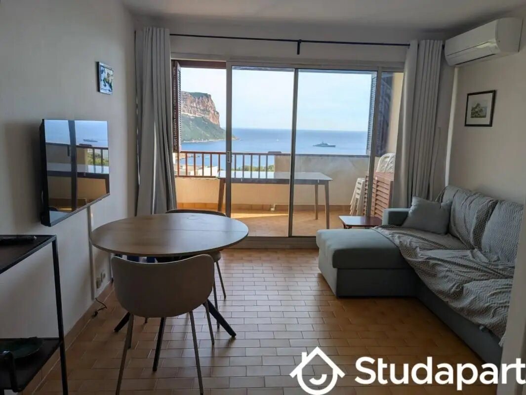 Appartement à louer, 26m², Cassis