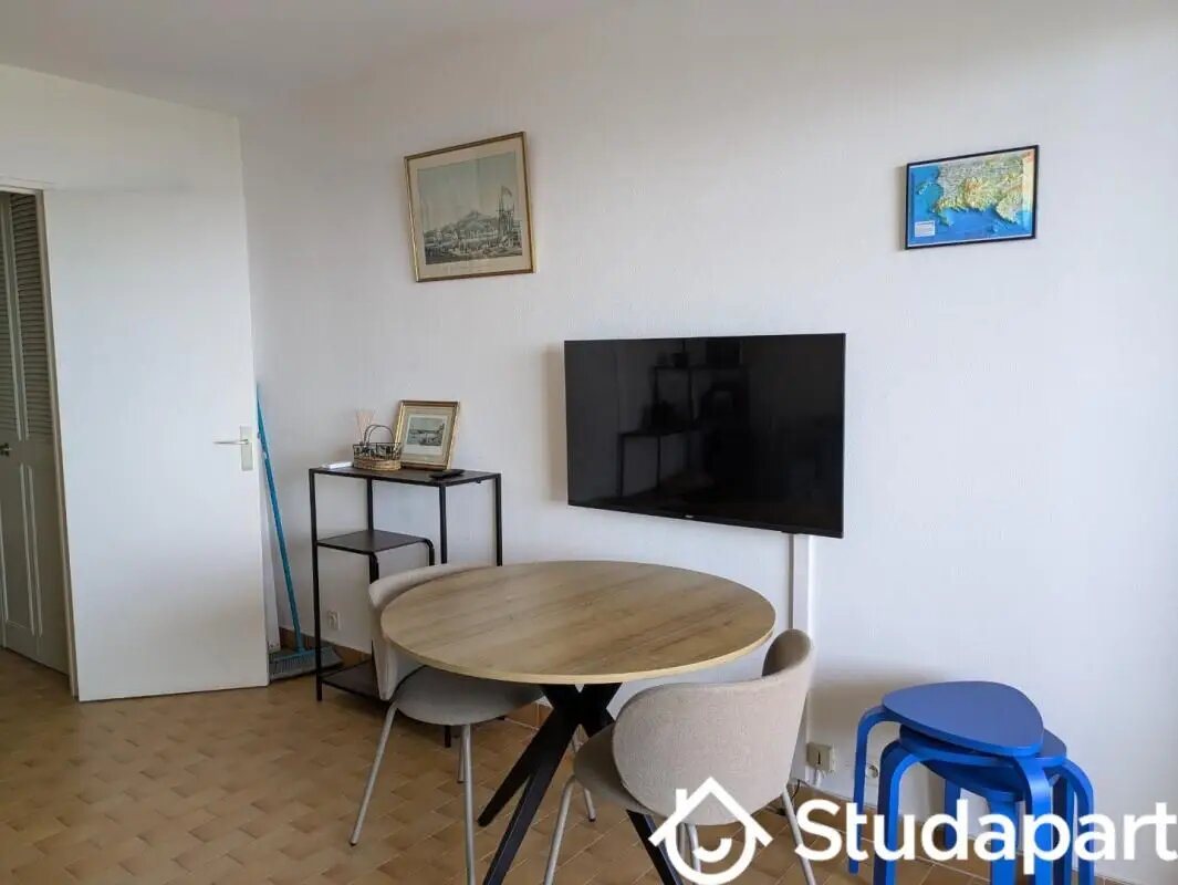Appartement à louer, 26m², Cassis